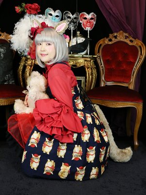 Satellite Door's 「Lolita fashion」themed photo (2019/06/07)