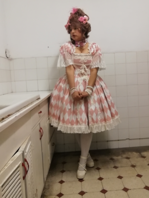 Vanessa Huaytan's 「Lolita」themed photo (2019/06/19)