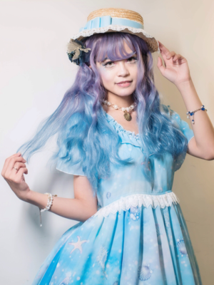 林南舒's 「Atelier 17」themed photo (2019/08/30)
