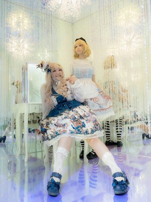 Rita Huang's 「Lolita fashion」themed photo (2019/09/22)