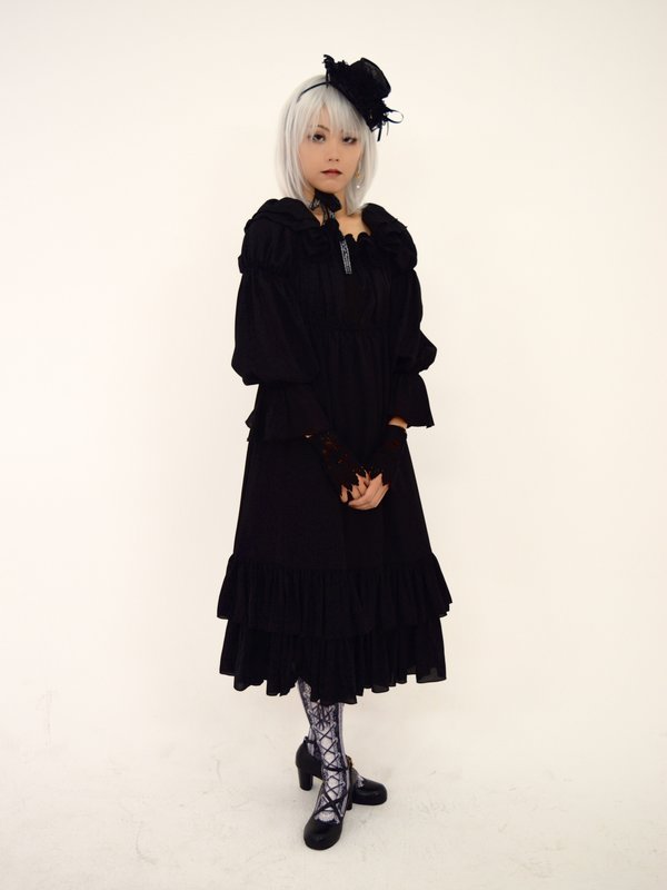 是rarsaga以「Gothic Lolita」为主题投稿的照片(2019/10/12)