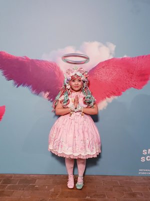 Soonji's 「milkyplanet」themed photo (2020/02/14)