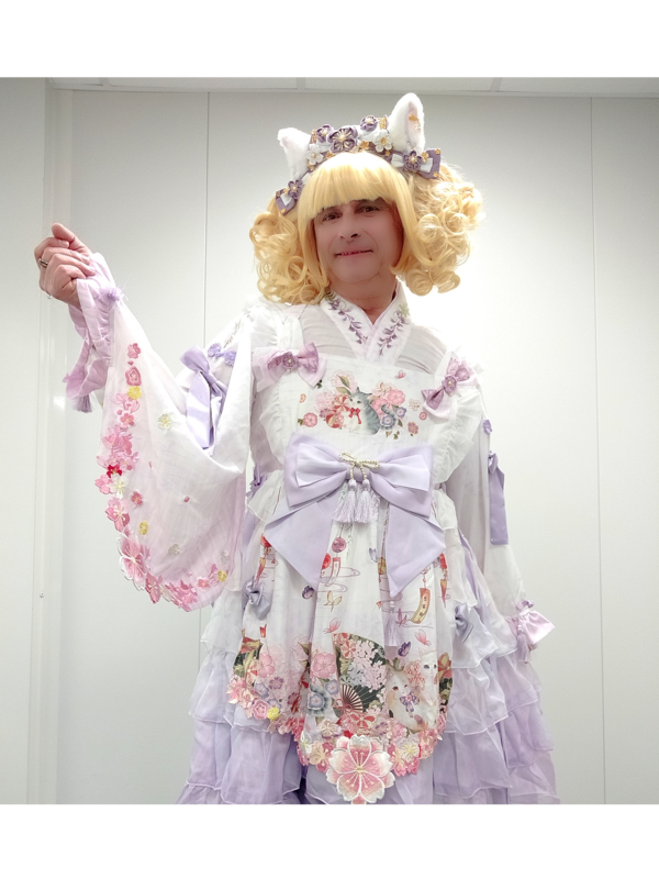 Anaïsse's 「Lolita」themed photo (2020/04/02)