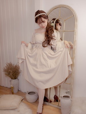 是姬丝秀兔以「Lolita」为主题投稿的照片(2020/04/16)