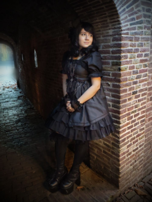 Naemiya's 「Gothic Lolita」themed photo (2020/04/21)