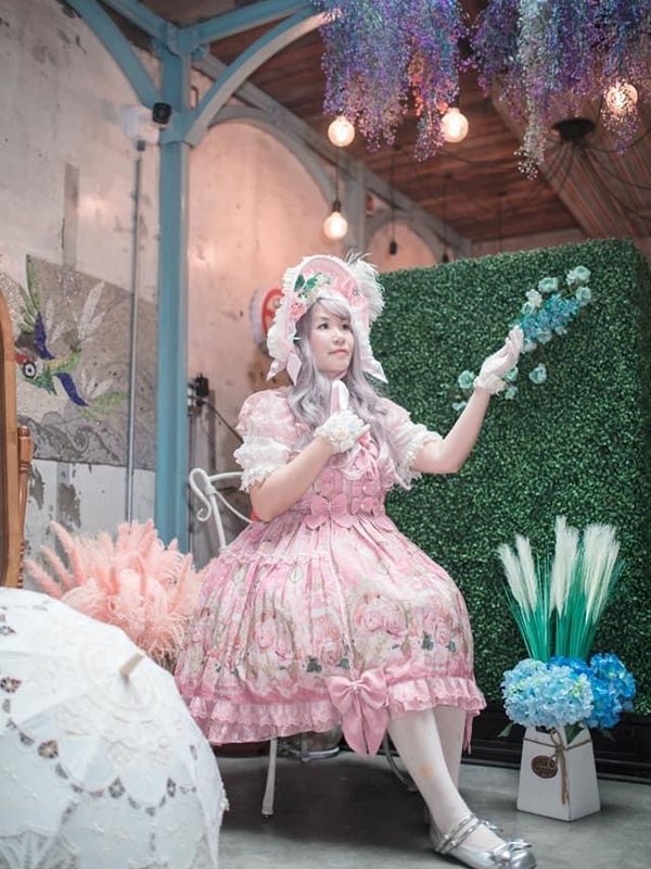 Joanna Yuen's 「Lolita」themed photo (2020/04/29)