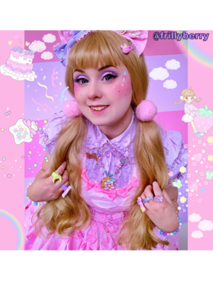 Pixy's 「Lolita」themed photo (2020/05/14)