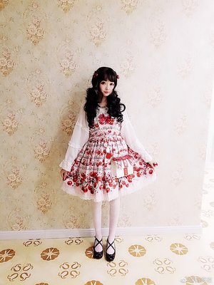 是Luna Lucifer以「Lolita fashion」为主题投稿的照片(2020/05/14)