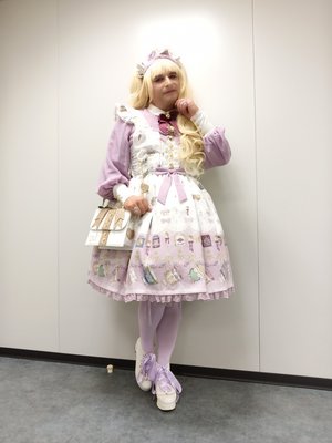Anaïsse's 「Lolita」themed photo (2020/10/27)
