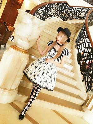 HEAVEN's 「Angelic pretty」themed photo (2017/06/23)