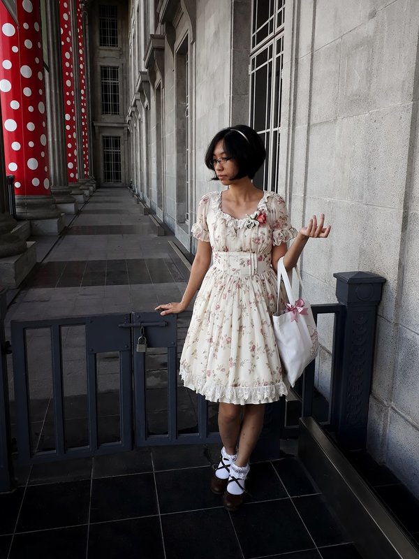 Xiao Yu's 「Lolita fashion」themed photo (2017/06/29)