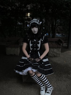 白塗りのコーディネート一覧 2枚 Kawaiiファッションのsns Alice Holic