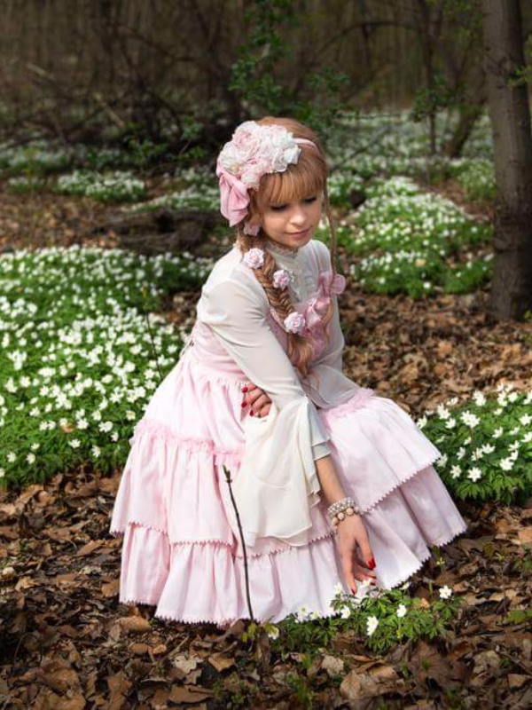 Lucy Kücükcakirlarの「#Angelic Pretty」をテーマにしたコーディネート(2017/07/15)