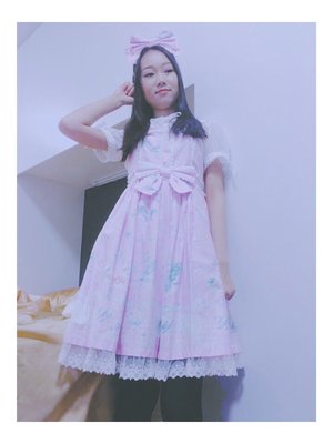 Yuzhiの「粉色 连衣裙」をテーマにしたコーディネート(2017/07/17)