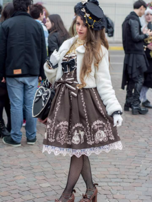 Emilia Nogueira's 「Classic Lolita」themed photo (2017/08/08)