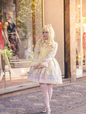 Princess V's 「Angelic pretty」themed photo (2017/08/10)