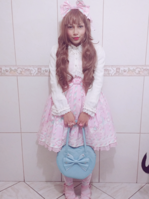 Heloisa Kovalevskaya's 「Angelic pretty」themed photo (2017/08/17)