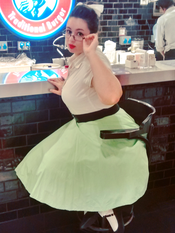 Nanna Azevedo's 「Pin Up」themed photo (2017/08/27)