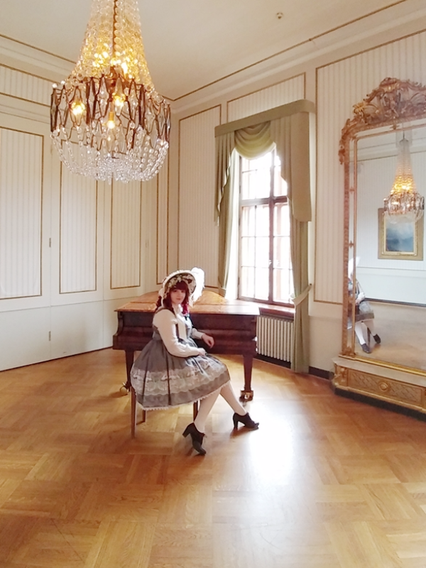Helena Perkkiö's 「Cloudberry lady」themed photo (2017/08/27)