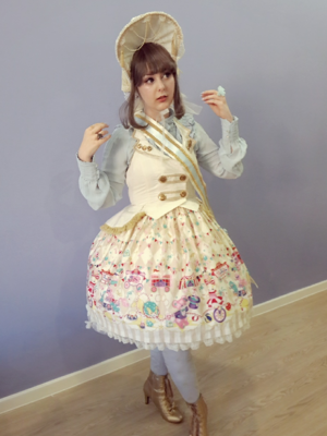 Cupcake Kamisama's 「Angelic pretty」themed photo (2017/08/29)