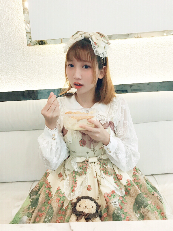 清寒W's 「BABY THE STARS SHINE BRIGHT」themed photo (2017/09/12)