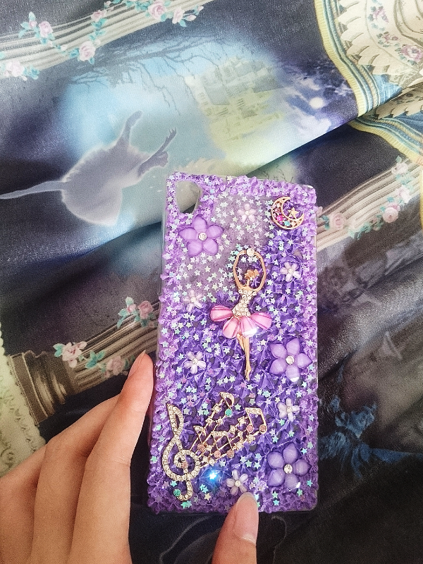 HEAVEN's 「my-favorite-smartphone-case」themed photo (2017/09/16)