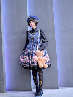 Xiao Yu's 「Lolita fashion」themed photo (2017/09/25)