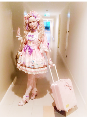 Kotton's 「Sweet lolita」themed photo (2017/09/26)