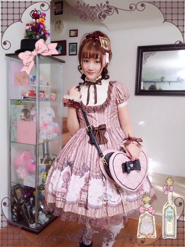 是Kana葉以「Lolita fashion」为主题投稿的照片(2017/09/27)