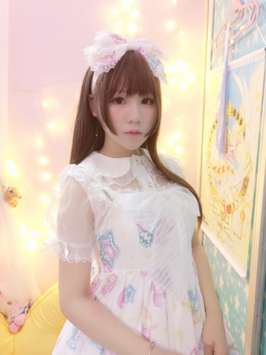 Nyako's 「Angelic pretty」themed photo (2017/10/05)