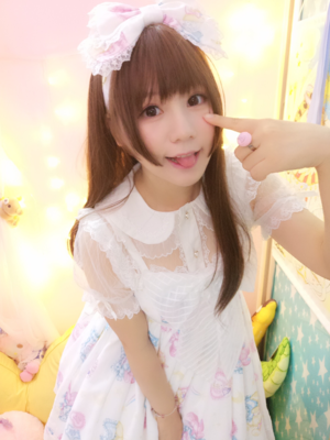 Nyako's 「Angelic pretty」themed photo (2017/10/05)