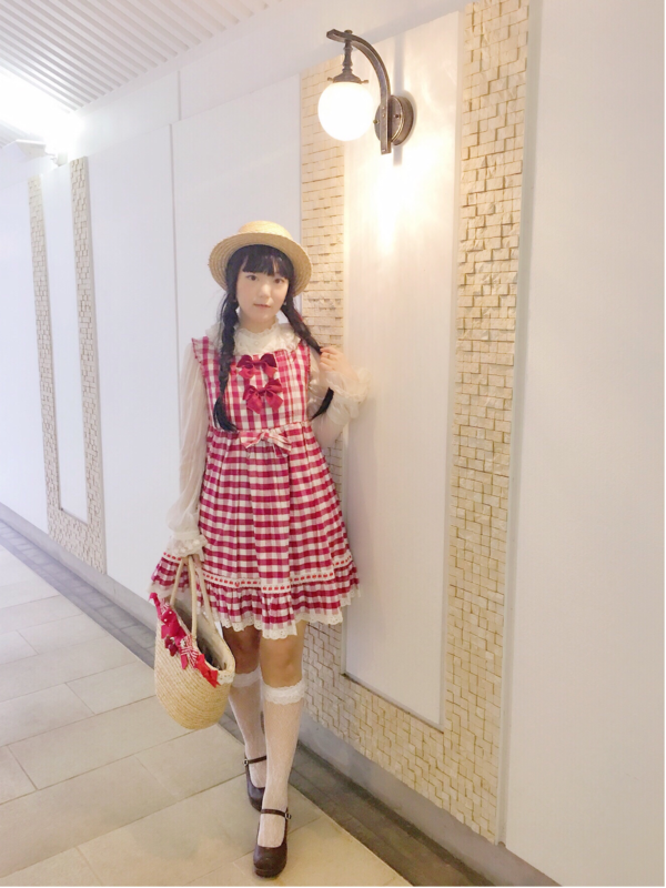 舞's 「Sweet lolita」themed photo (2017/10/07)
