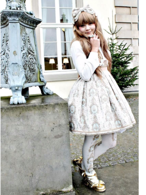 irina's 「Angelic pretty」themed photo (2017/10/17)