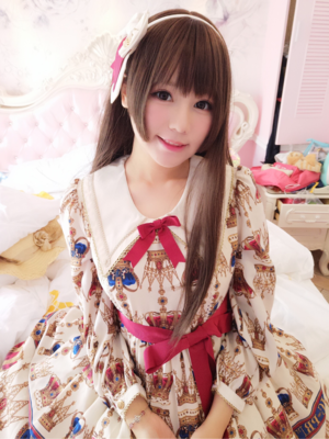 Nyako's 「Angelic pretty」themed photo (2017/10/18)